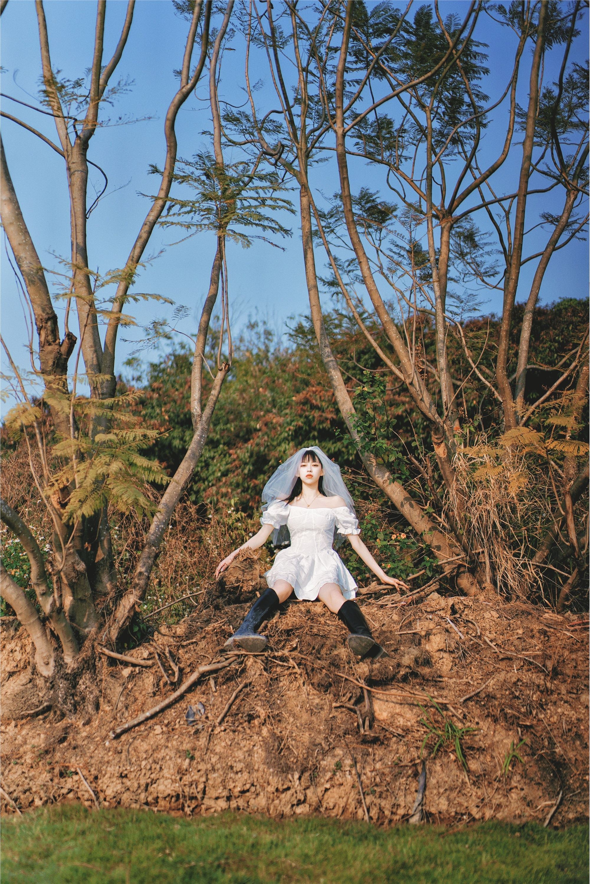 YITUYU艺图语 2025.01.23 大地的嫁衣 大何